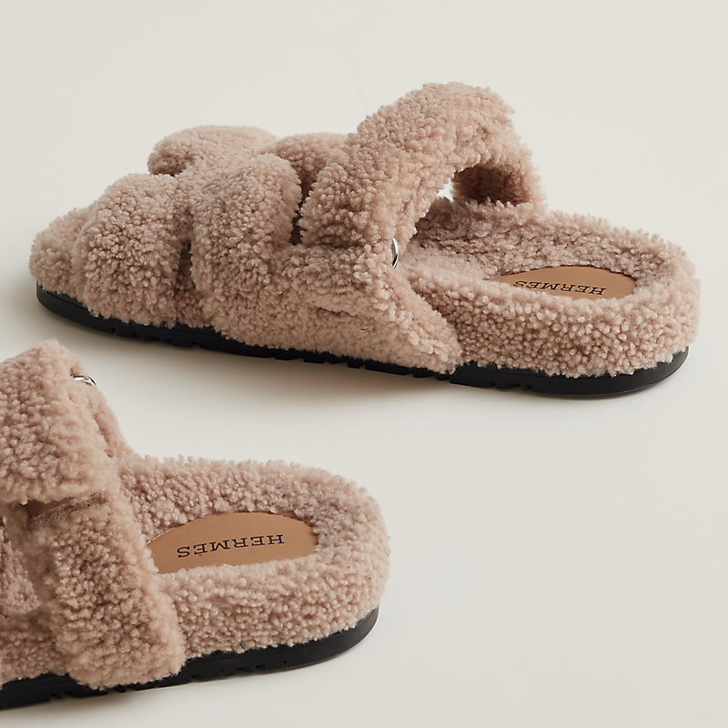 hermes fuzzy slippers